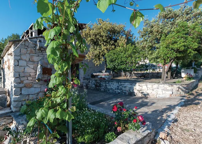 בית נופש Pet Friendly In *