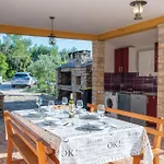 Holiday home Pet Friendly In *